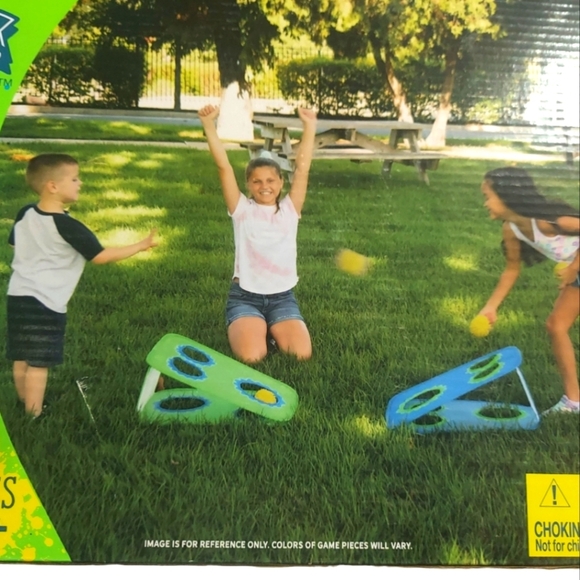 Kids Adventure Play Toss Game - Picture 3 of 3